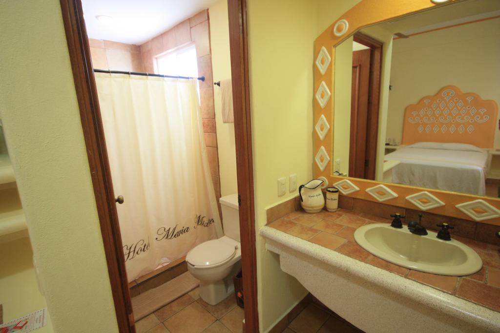 Hotel Maria Mixteca Santa Cruz Huatulco Zimmer foto