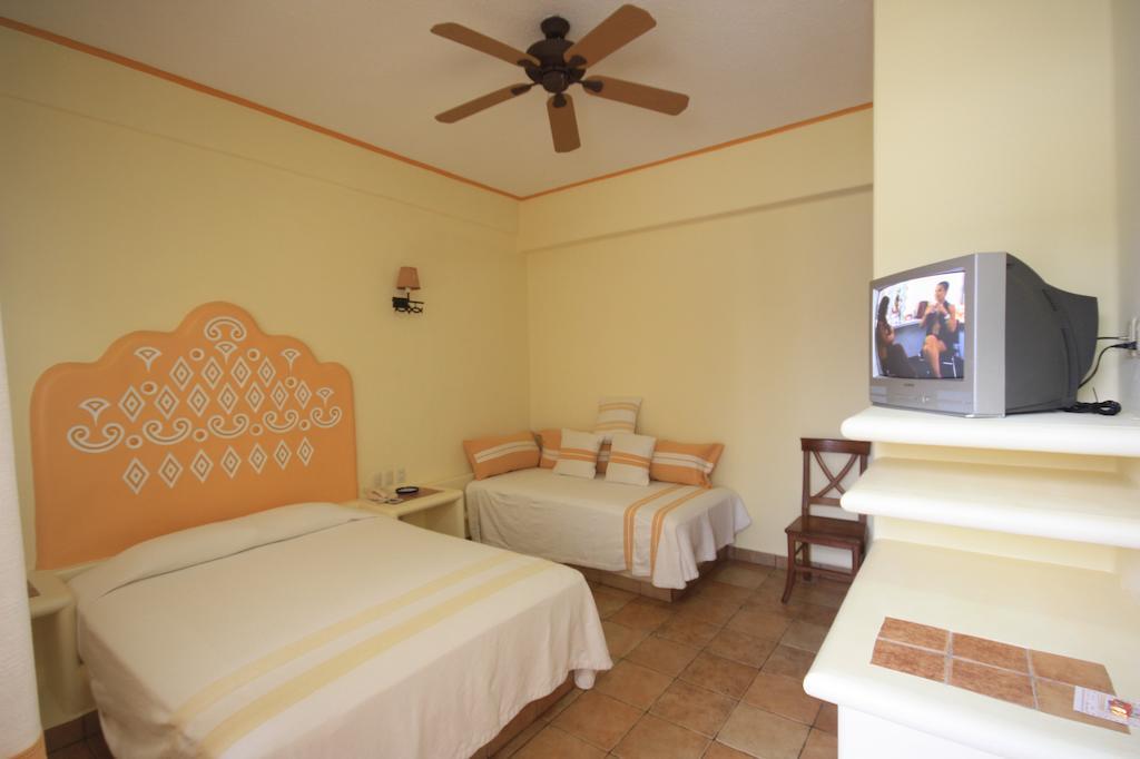 Hotel Maria Mixteca Santa Cruz Huatulco Zimmer foto